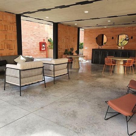 Hermoso Apartamento Nuevo Ubicado En Zona Centrica グアダラハラ エクステリア 写真