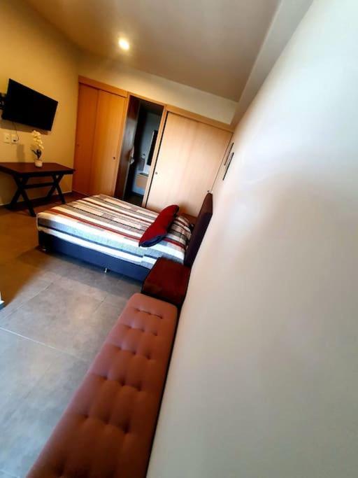 Hermoso Apartamento Nuevo Ubicado En Zona Centrica グアダラハラ エクステリア 写真